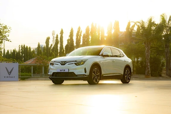 CƠ HỘI CHUYỂN ĐỔI XANH CÙNG SUV ĐIỆN VINFAST VF 8