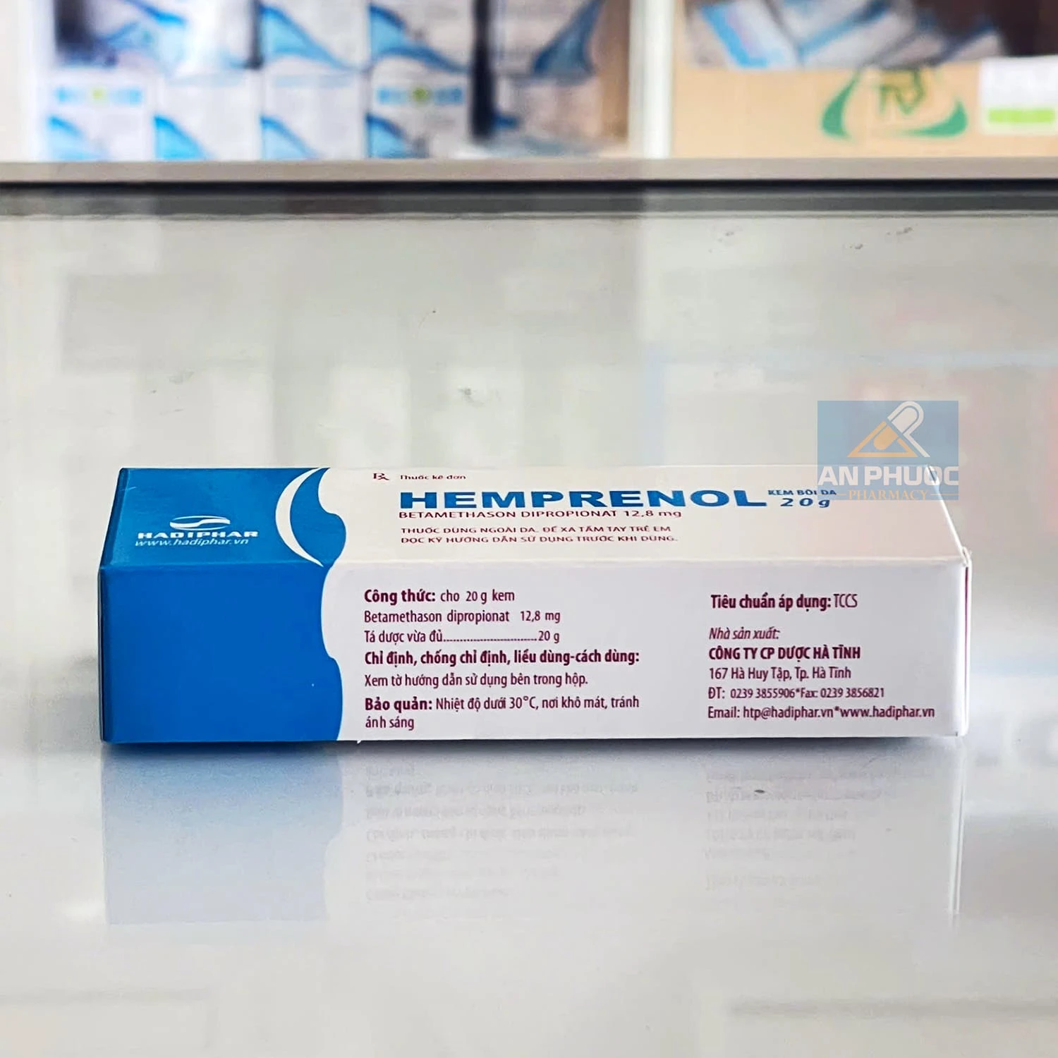 Thuốc bôi da Hemprenol