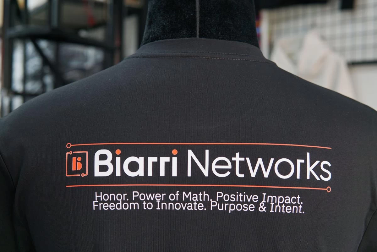 Đơn Hàng Đồng Phục Công Ty - Biarri Networks