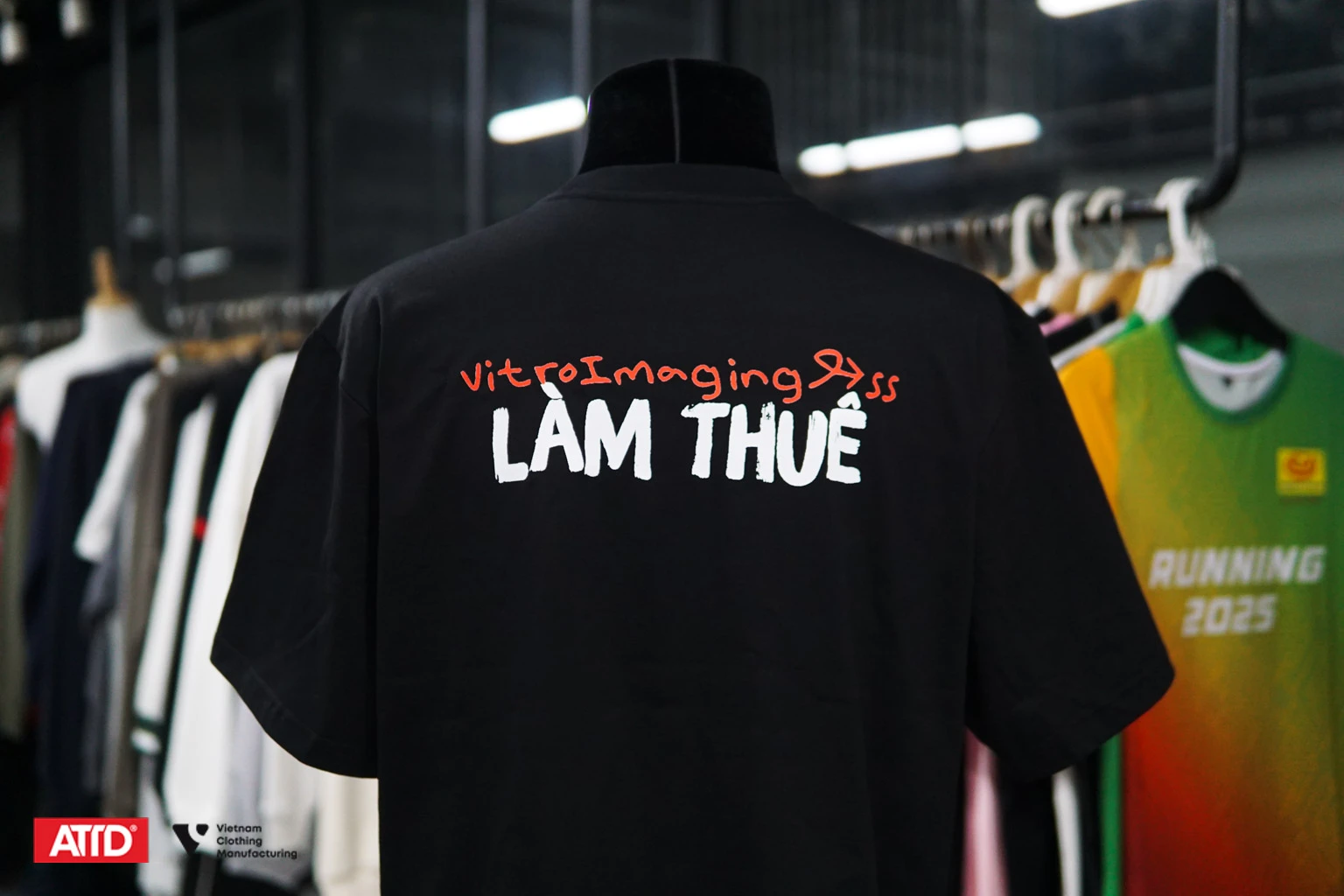 In Áo Theo Yêu Cầu Giá Tốt – Nhận In Lẻ Từ 1 Chiếc, In Nhanh, Chất Lượng Cao