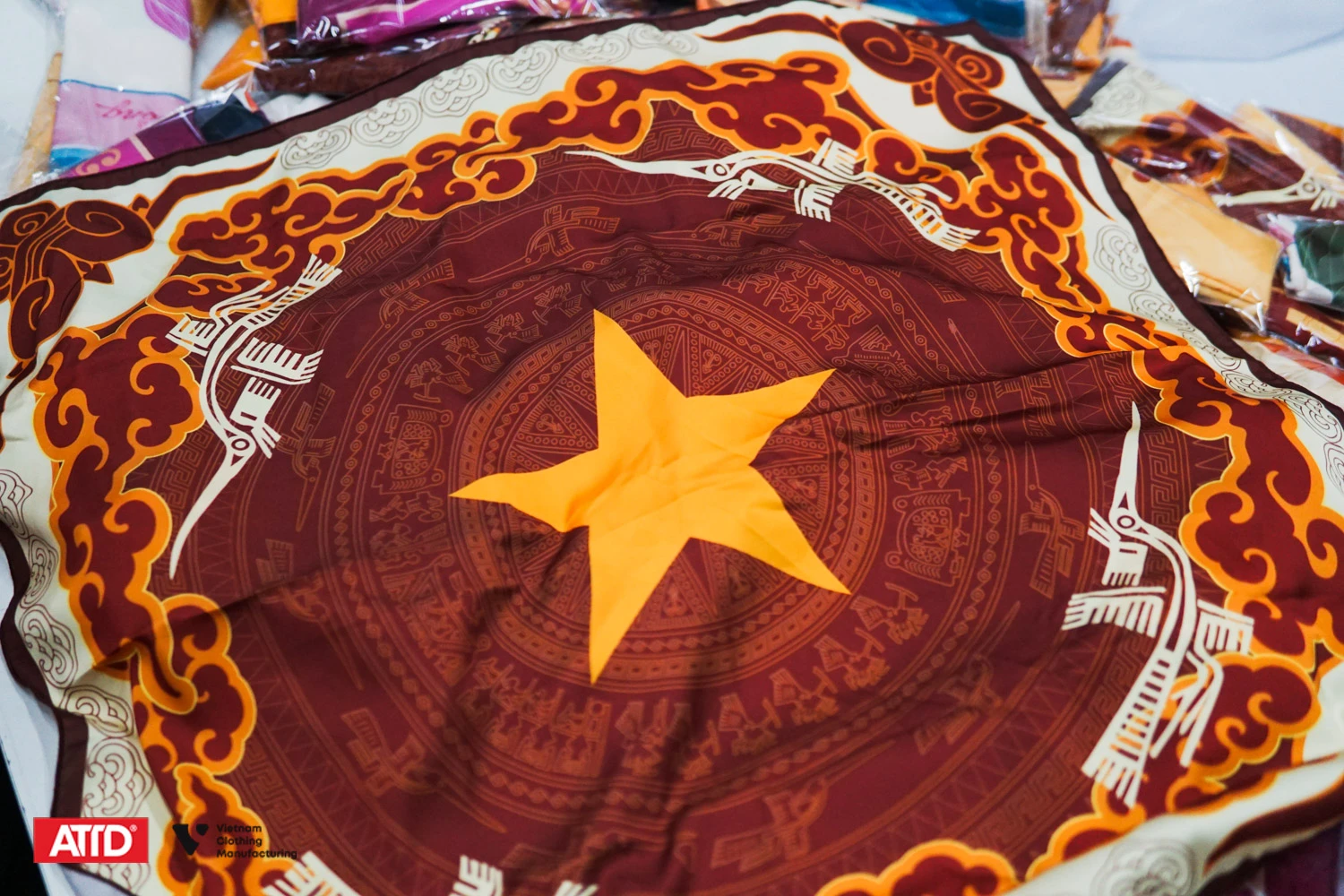 in-khan-bandana-theo-yeu-cau-tu-hao-viet-nam-04
